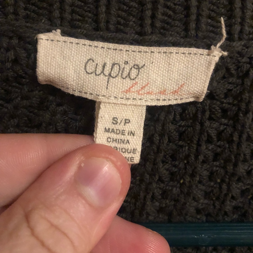 3 Sweater Bundle - Picture 7 of 7